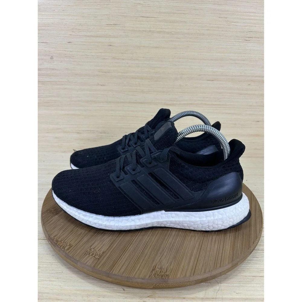 Adidas Ultraboost 4.0 Black White Athletic Running Shoes Womens Size 8 BB6149